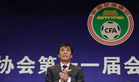 一个好妈妈9中字讲话的背景资料